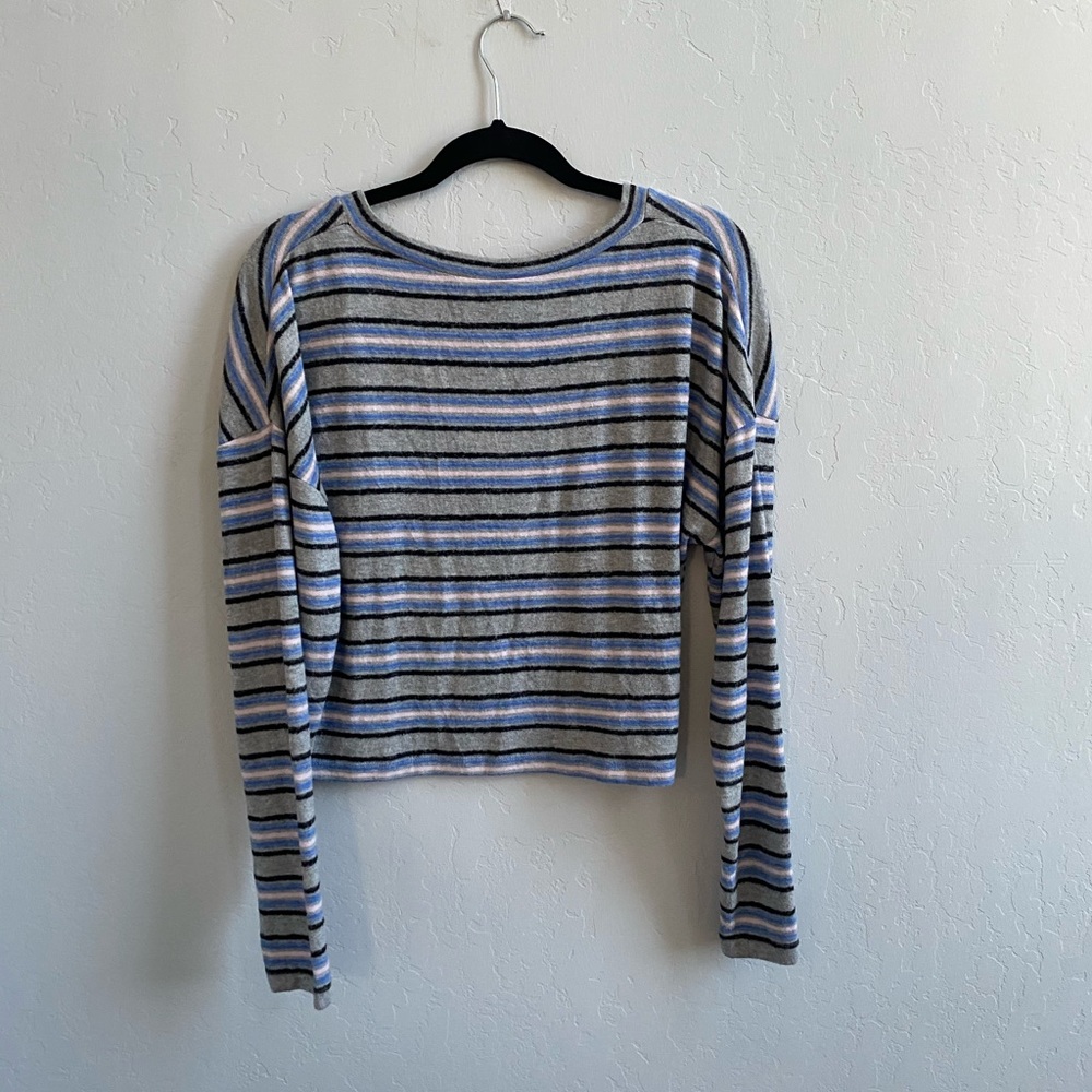 WildFable Sweater - Picture 3 of 3